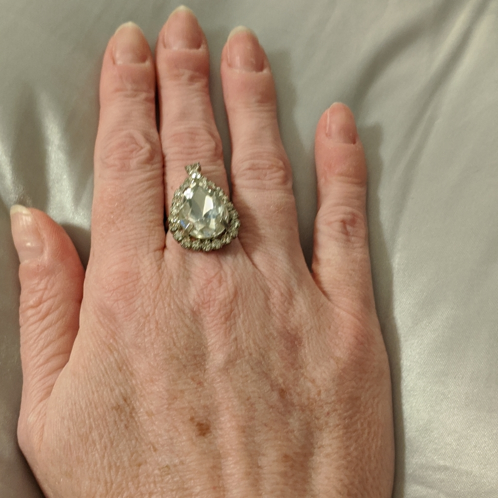 Beautiful Vintage Statement Ring (Adjustable) - image 4